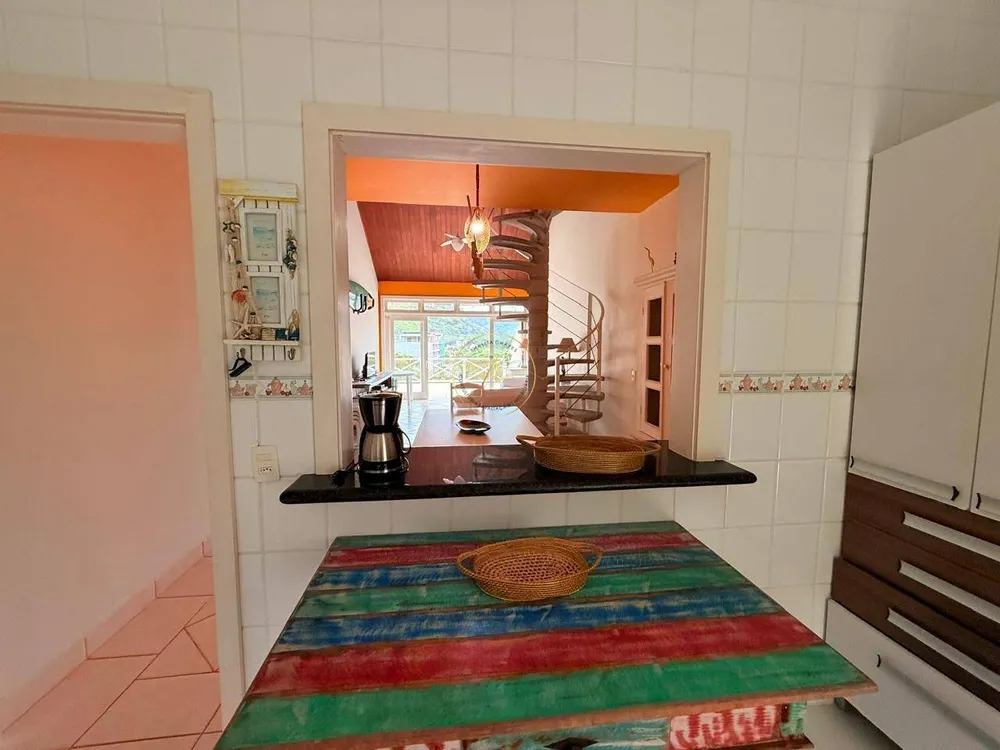 Cobertura, 3 quartos, 206 m² - Foto 8