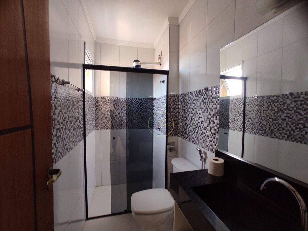 Apartamento à venda com 2 quartos, 70m² - Foto 4