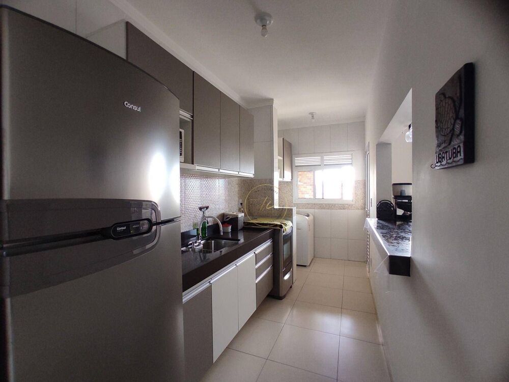 Apartamento à venda com 2 quartos, 70m² - Foto 1