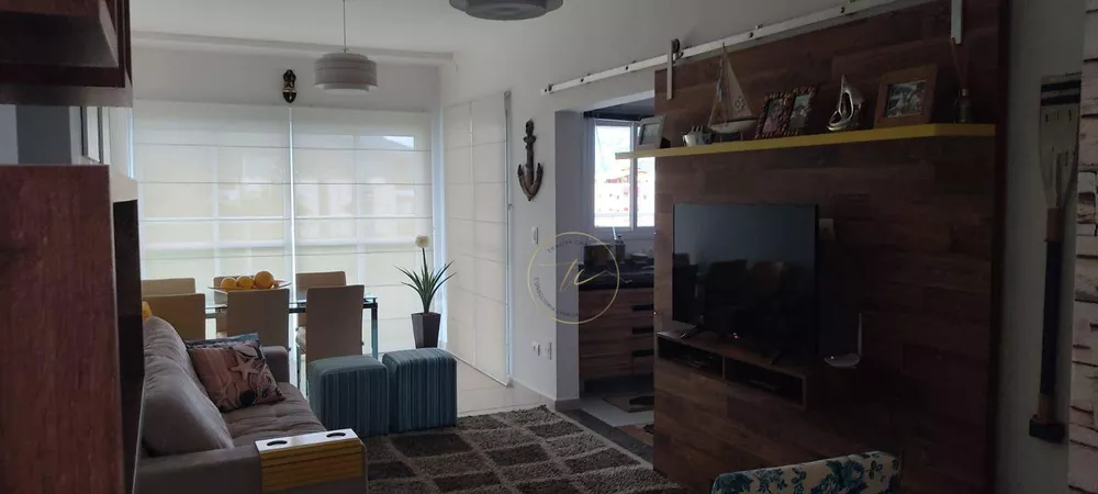 Apartamento à venda com 3 quartos, 146m² - Foto 2