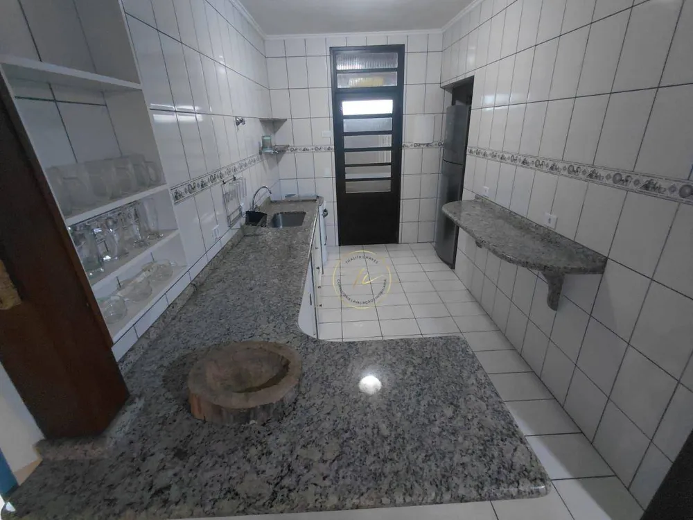 Casa, 3 quartos, 142 m² - Foto 2