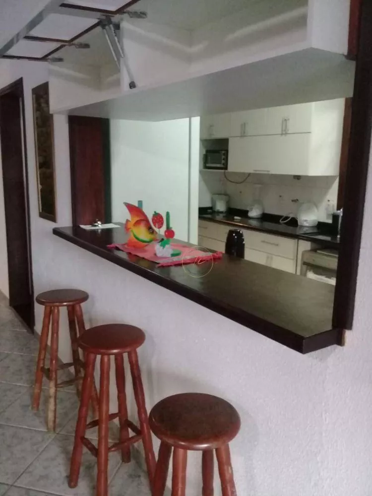 Casa à venda com 3 quartos, 180m² - Foto 18