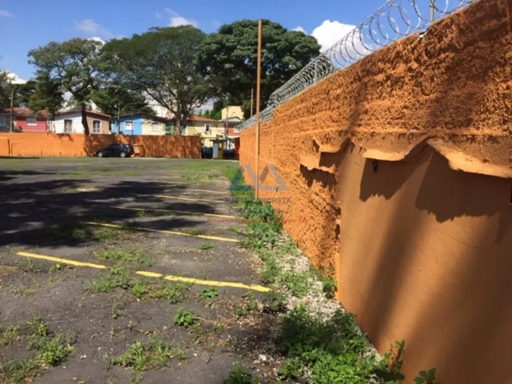 Loteamento e Condomínio, 1700 m² - Foto 1