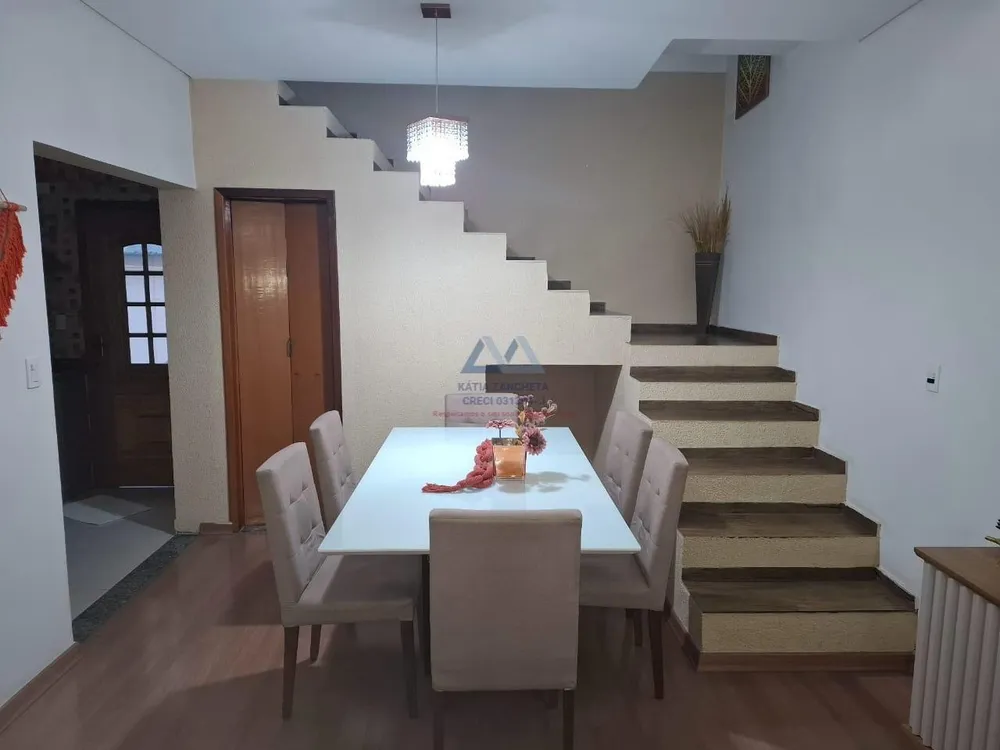 Casa, 3 quartos, 280 m² - Foto 1