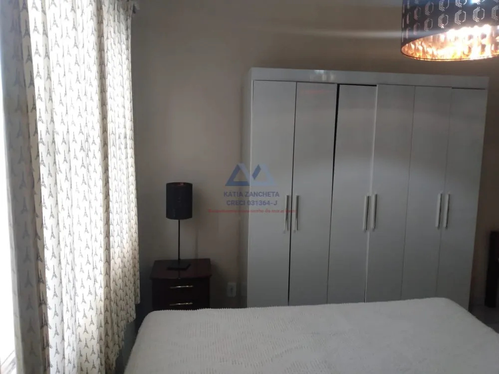Casa, 3 quartos, 219 m² - Foto 2