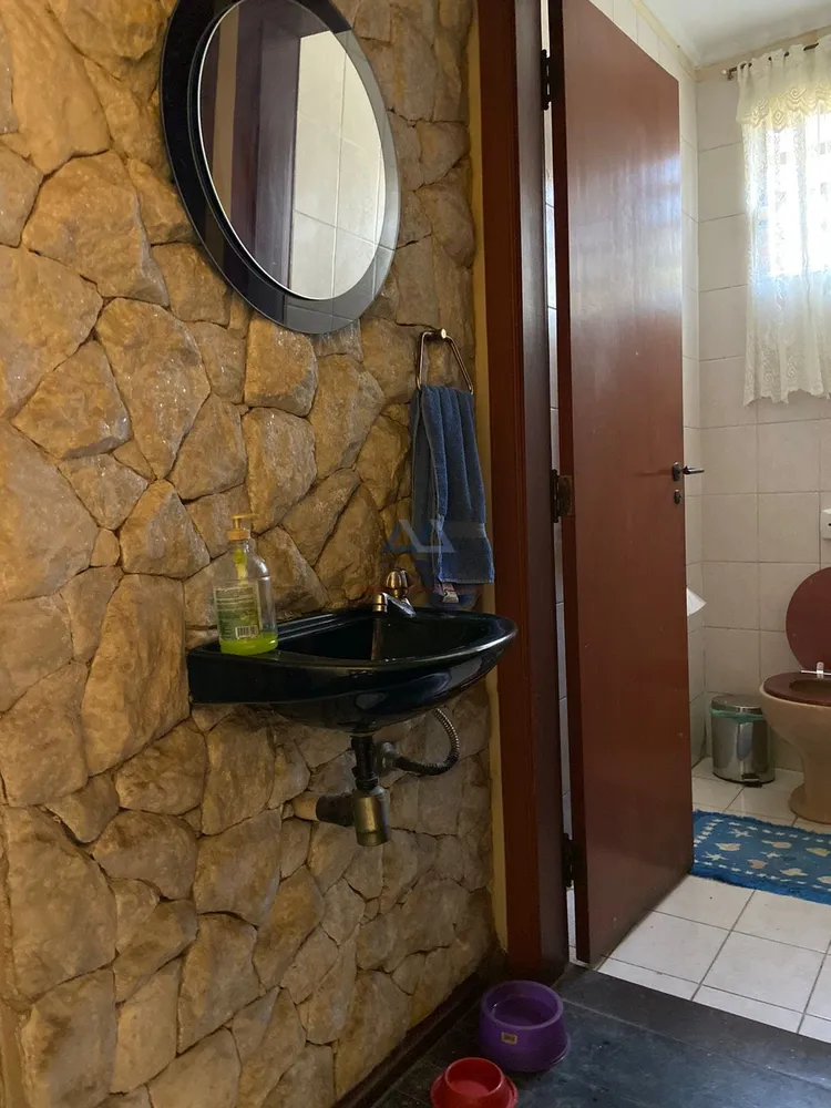 Casa, 5 quartos, 210 m² - Foto 3
