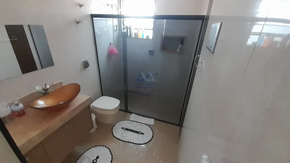 Casa, 4 quartos, 250 m² - Foto 4