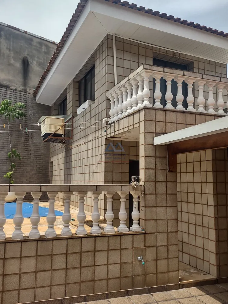 Casa, 4 quartos, 390 m² - Foto 2