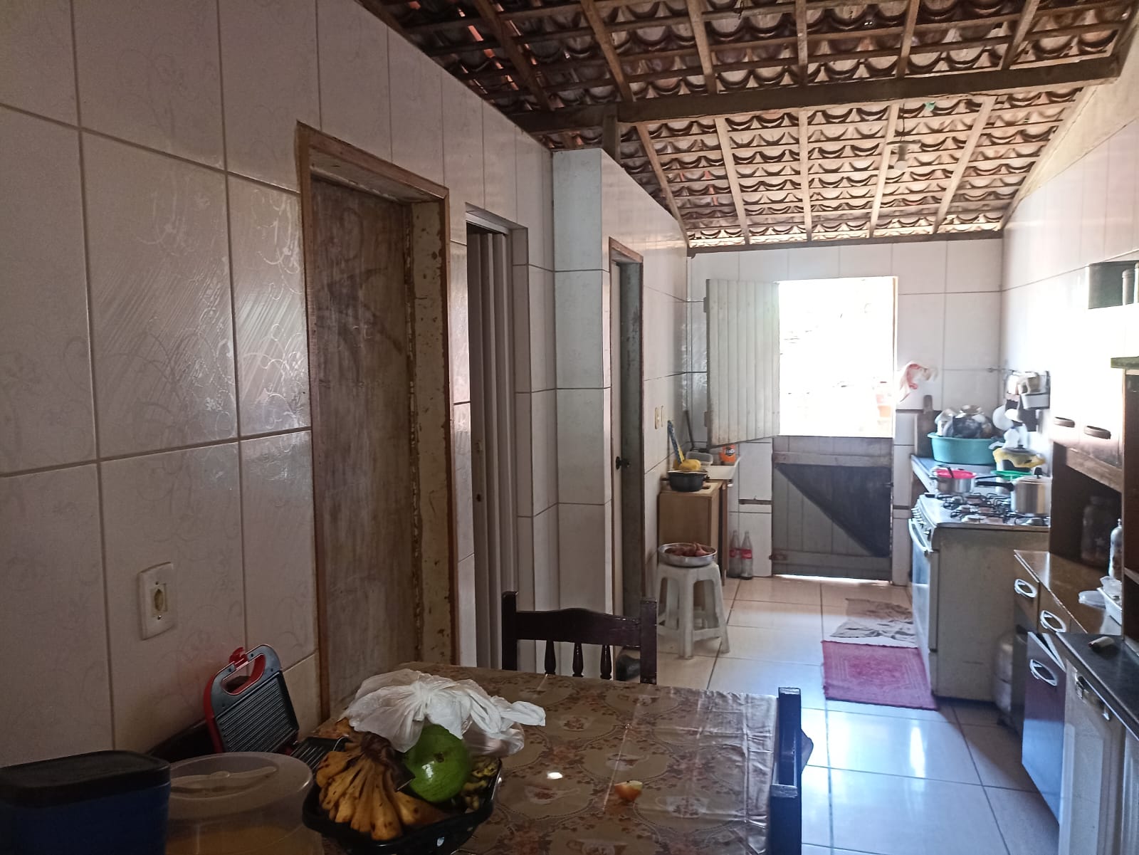 Casa à venda com 3 quartos, 103m² - Foto 4