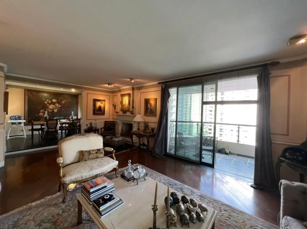 Apartamento, 3 quartos, 220 m² - Foto 1