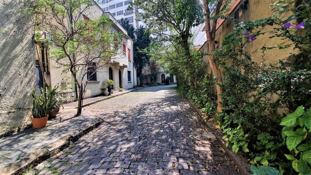 Prédio Inteiro para alugar com 3 quartos, 113m² - Foto 4