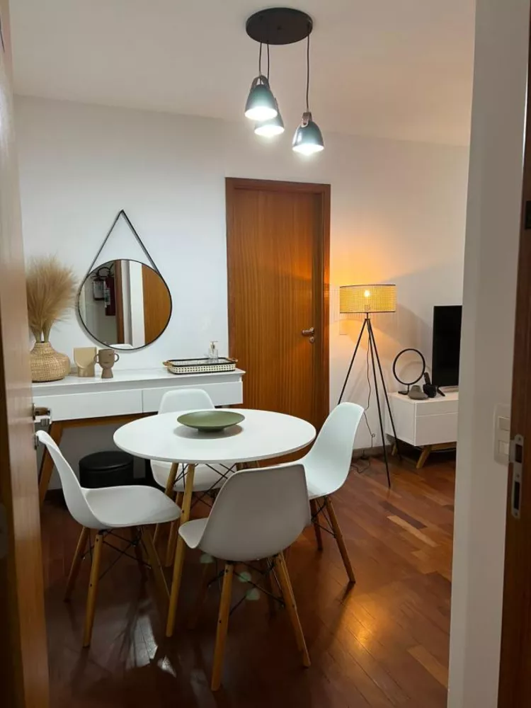 Apartamento para alugar com 1 quarto, 45m² - Foto 9