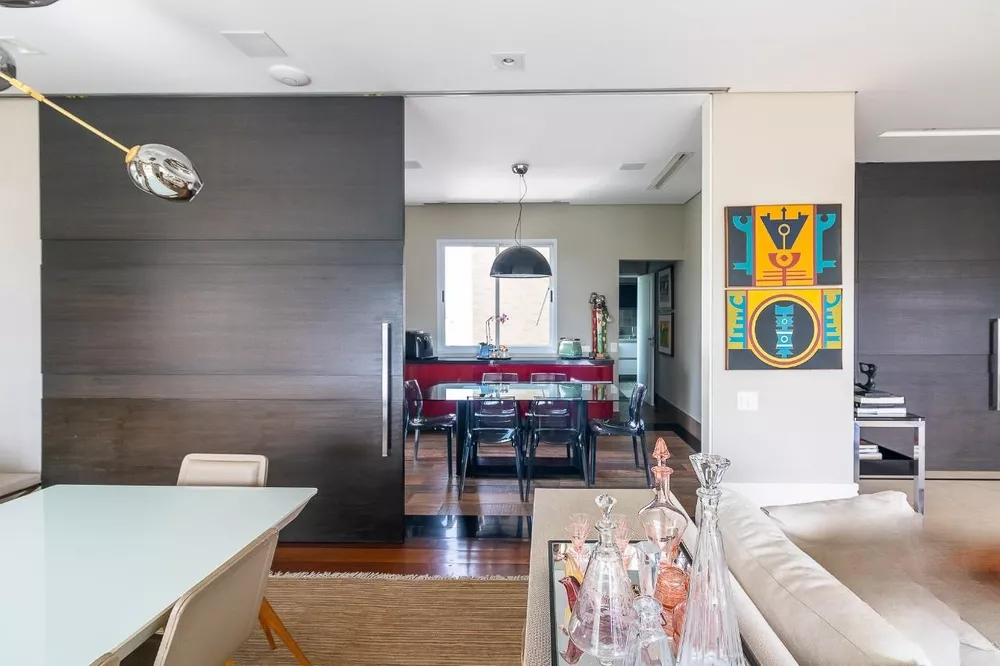 Apartamento, 3 quartos, 300 m² - Foto 1