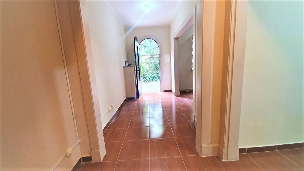 Prédio Inteiro para alugar com 2 quartos, 75m² - Foto 3