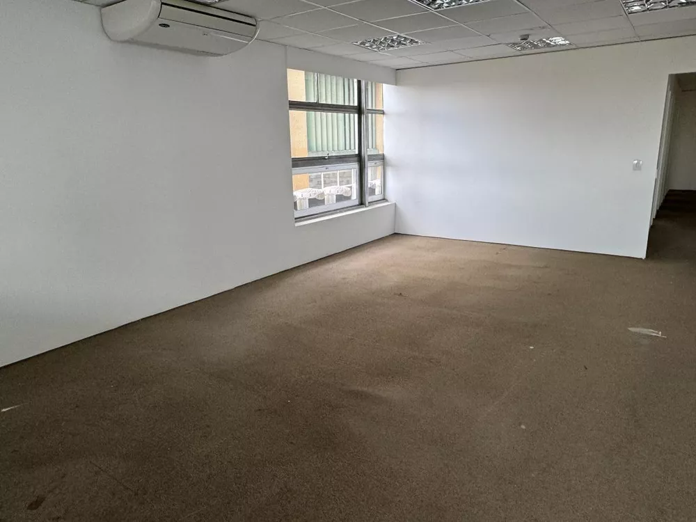 Prédio Inteiro à venda com 1 quarto, 270m² - Foto 32