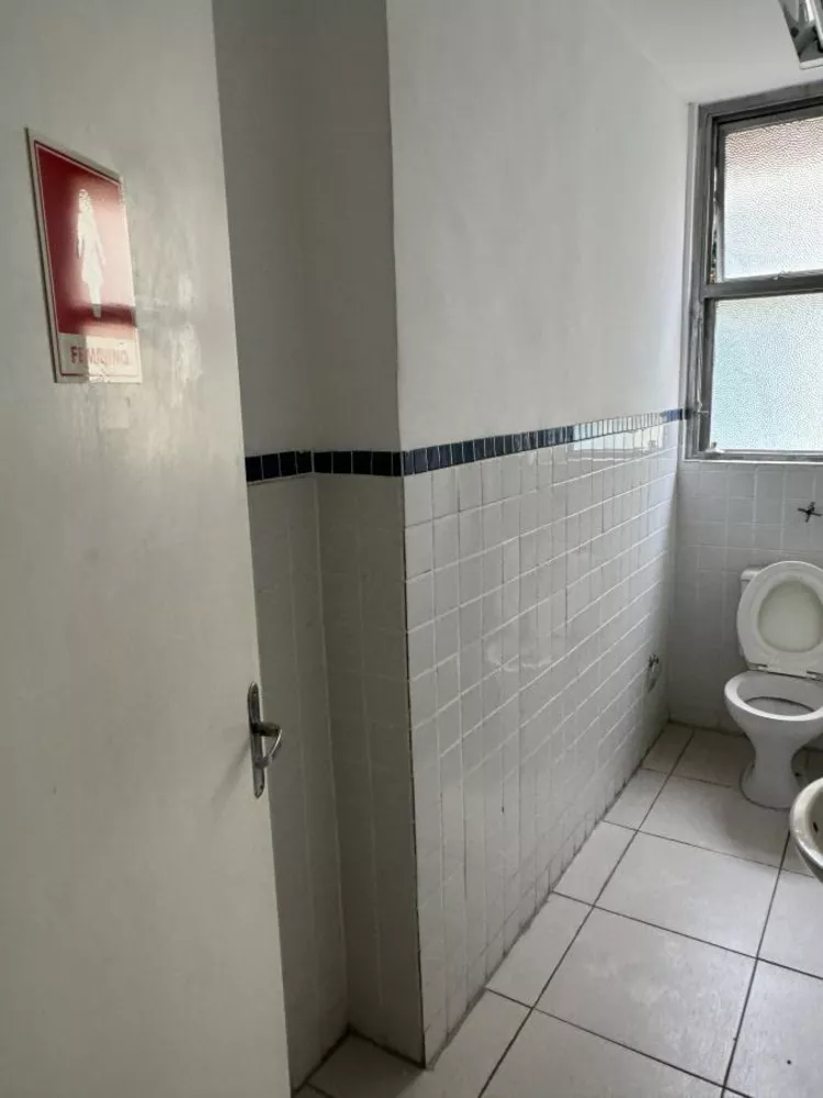 Prédio Inteiro à venda com 1 quarto, 270m² - Foto 16