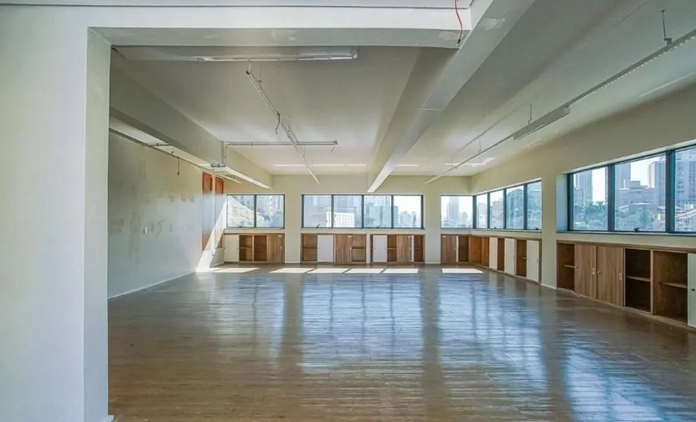 Prédio Inteiro, 1067 m² - Foto 1