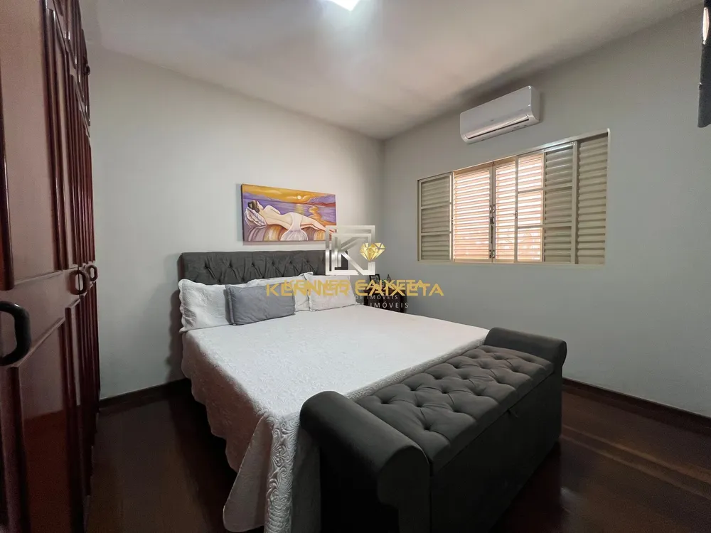 Casa, 3 quartos, 251 m² - Foto 11