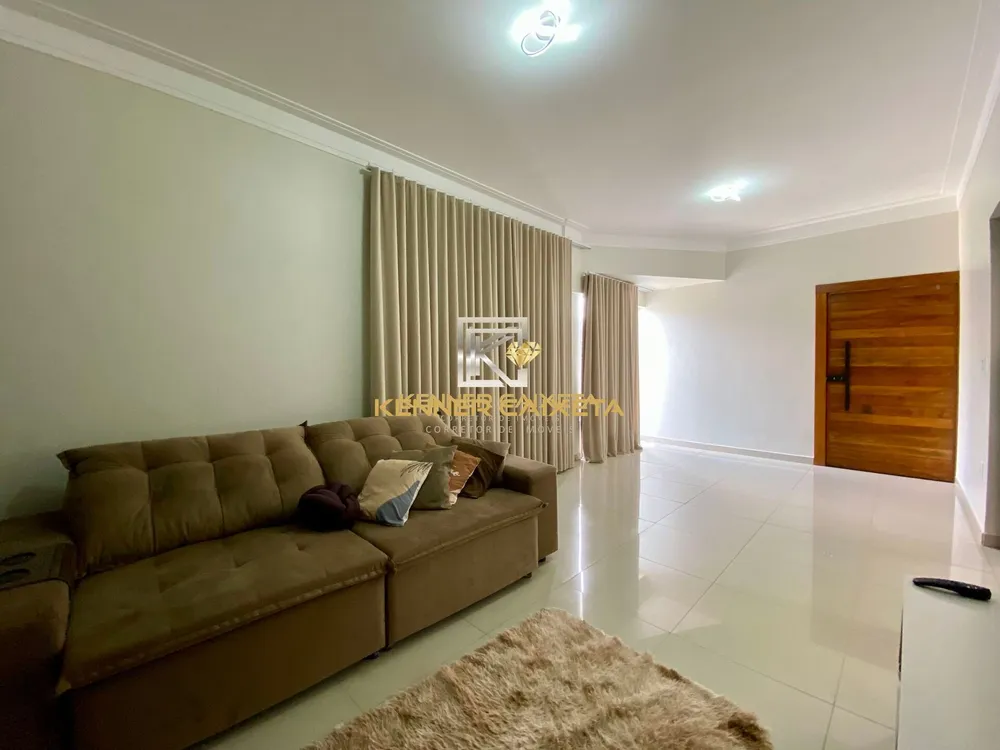 Casa, 3 quartos, 220 m² - Foto 4