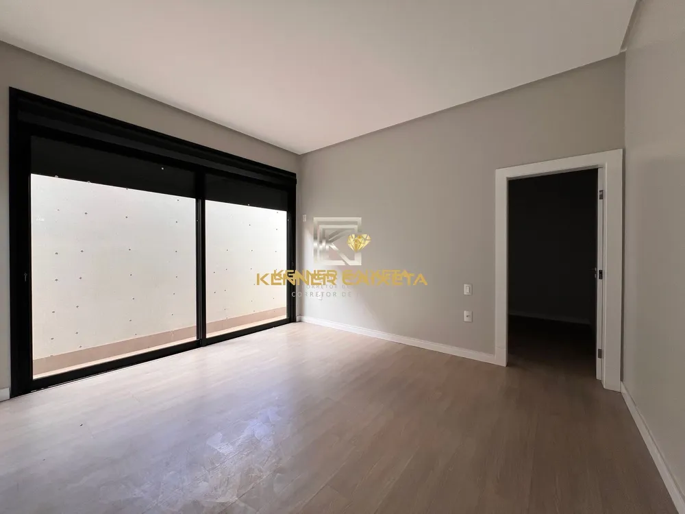Casa, 3 quartos, 200 m² - Foto 11