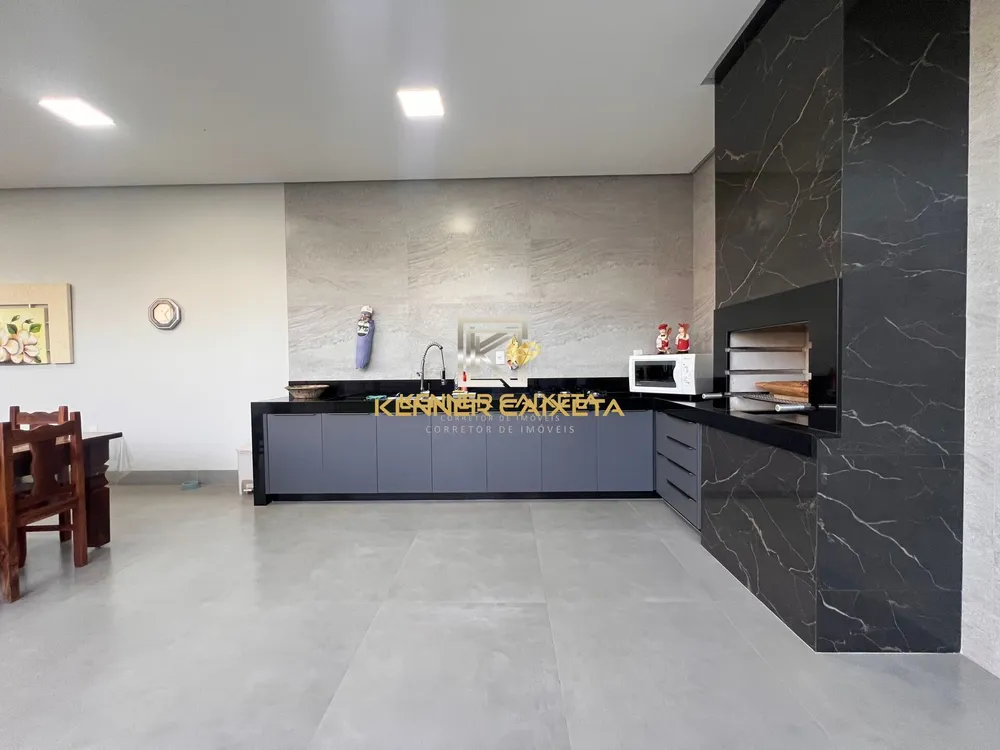 Casa, 3 quartos, 252 m² - Foto 17