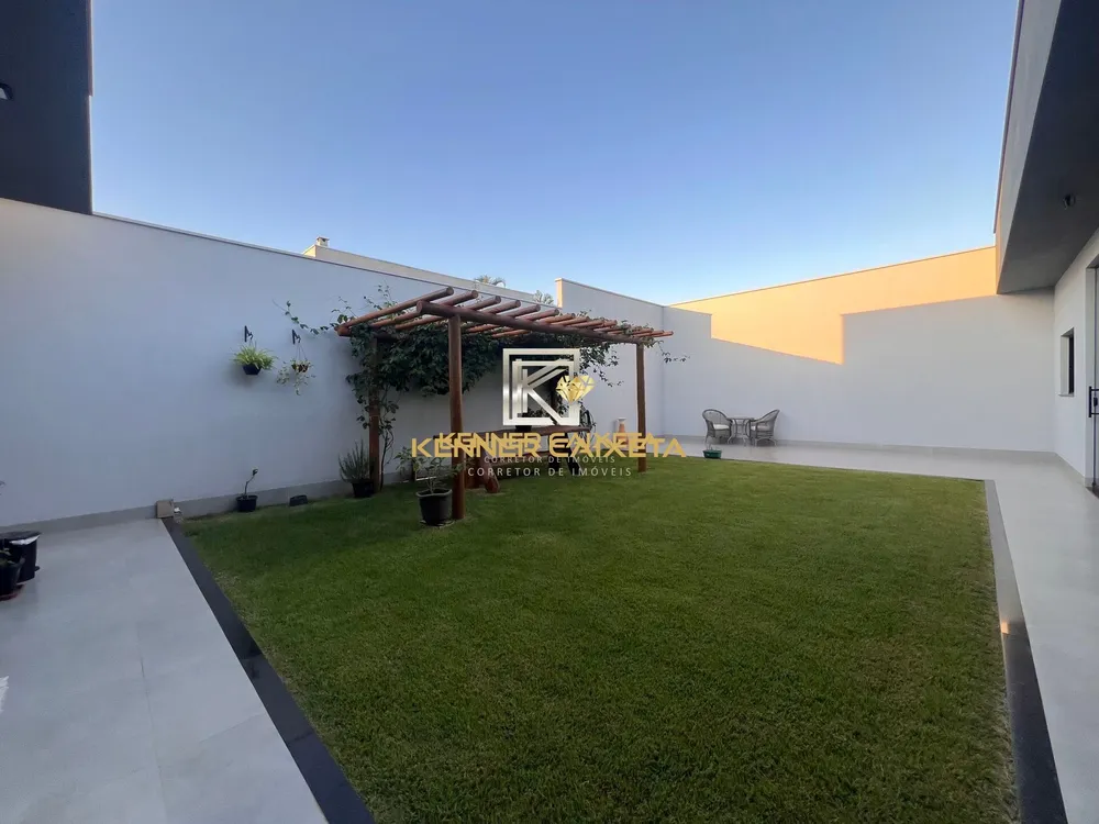 Casa, 3 quartos, 252 m² - Foto 14