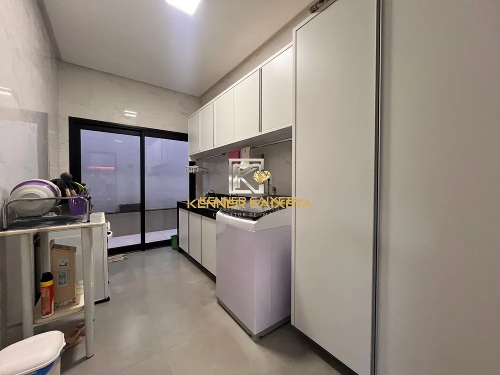 Casa, 3 quartos, 252 m² - Foto 20