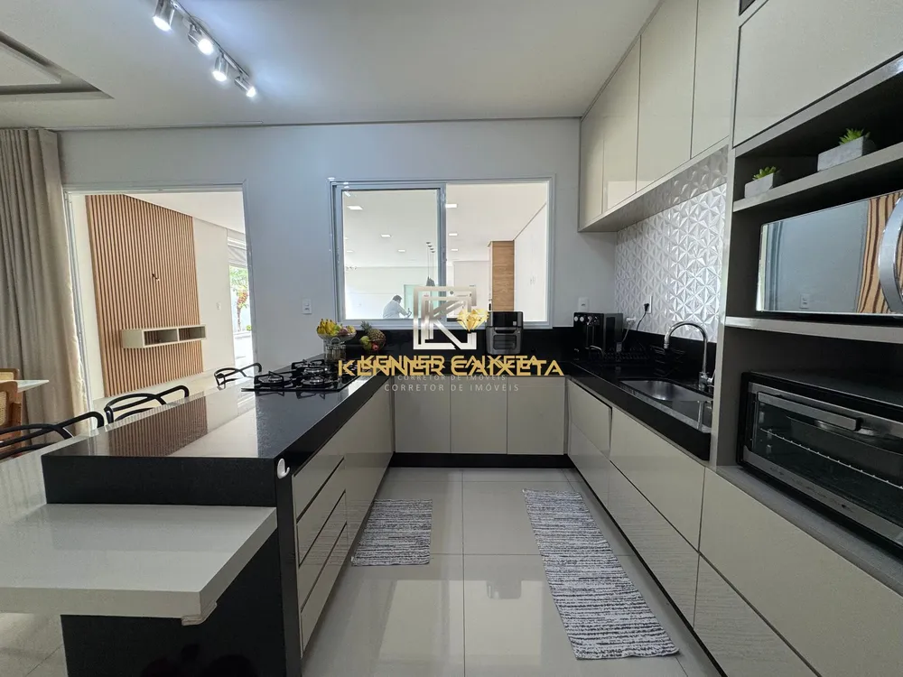 Casa, 3 quartos, 243 m² - Foto 5