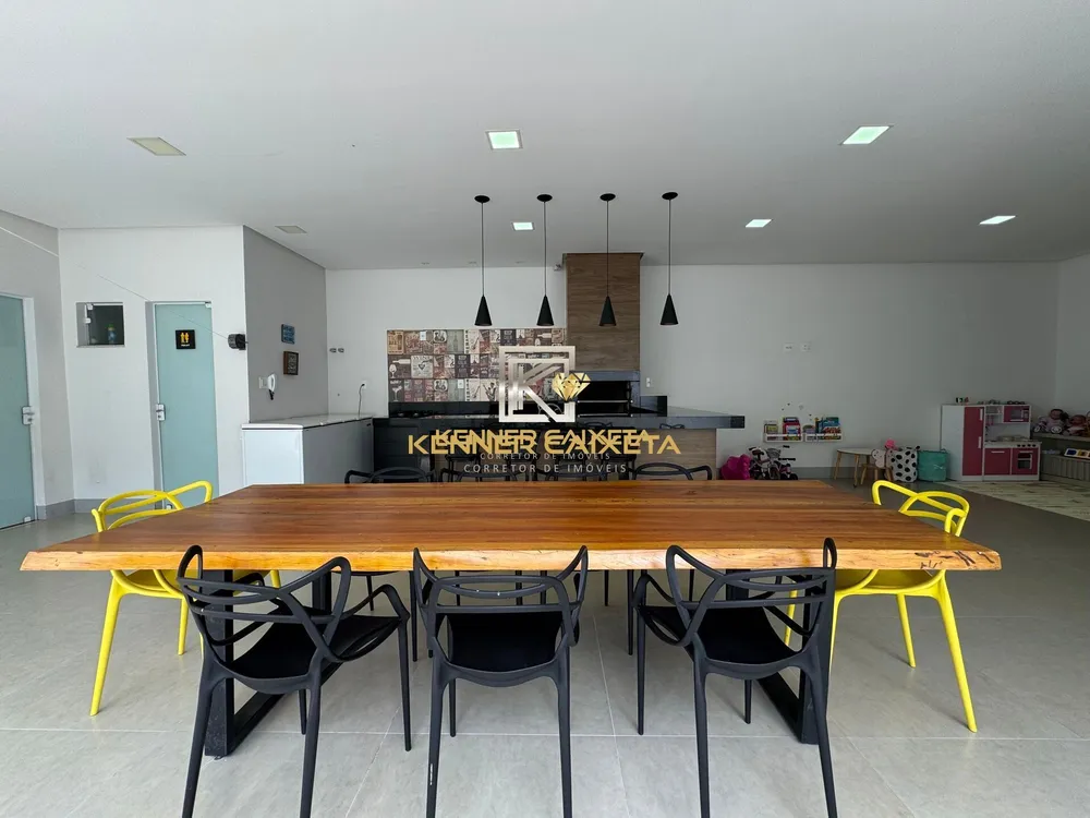 Casa, 3 quartos, 243 m² - Foto 10