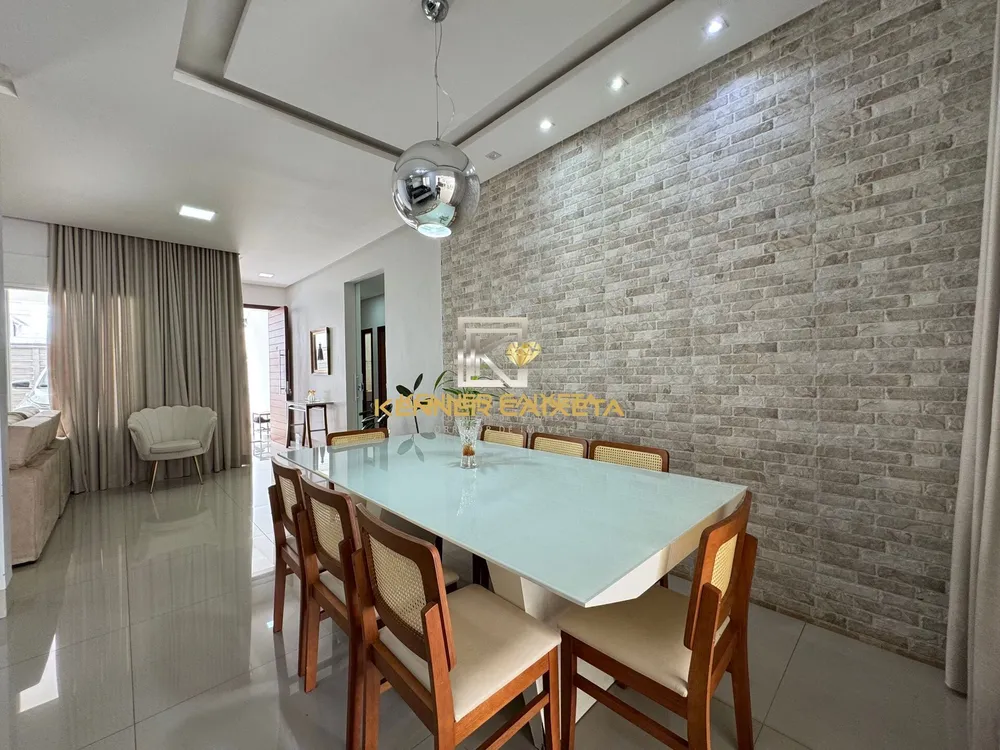 Casa, 3 quartos, 243 m² - Foto 6