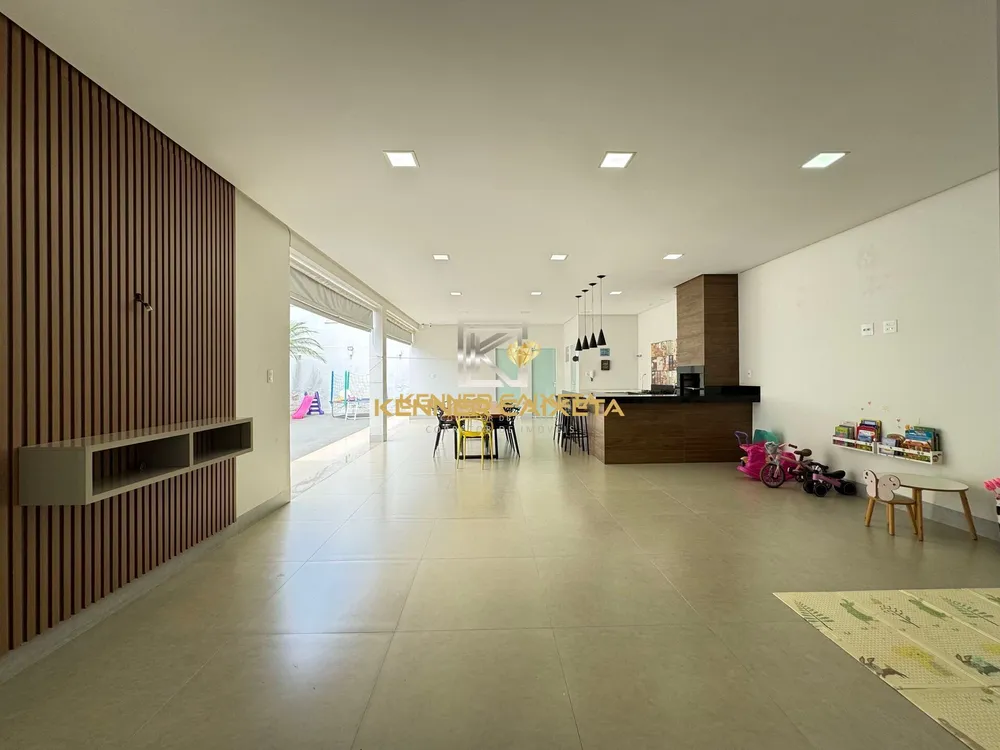 Casa, 3 quartos, 243 m² - Foto 12