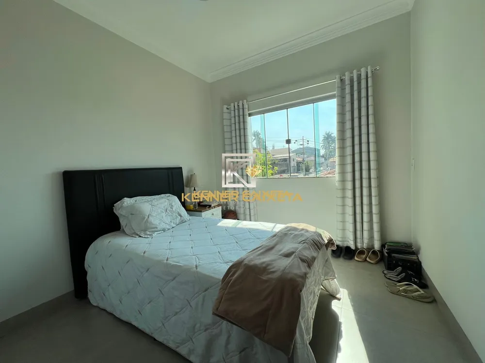 Casa, 5 quartos, 300 m² - Foto 2