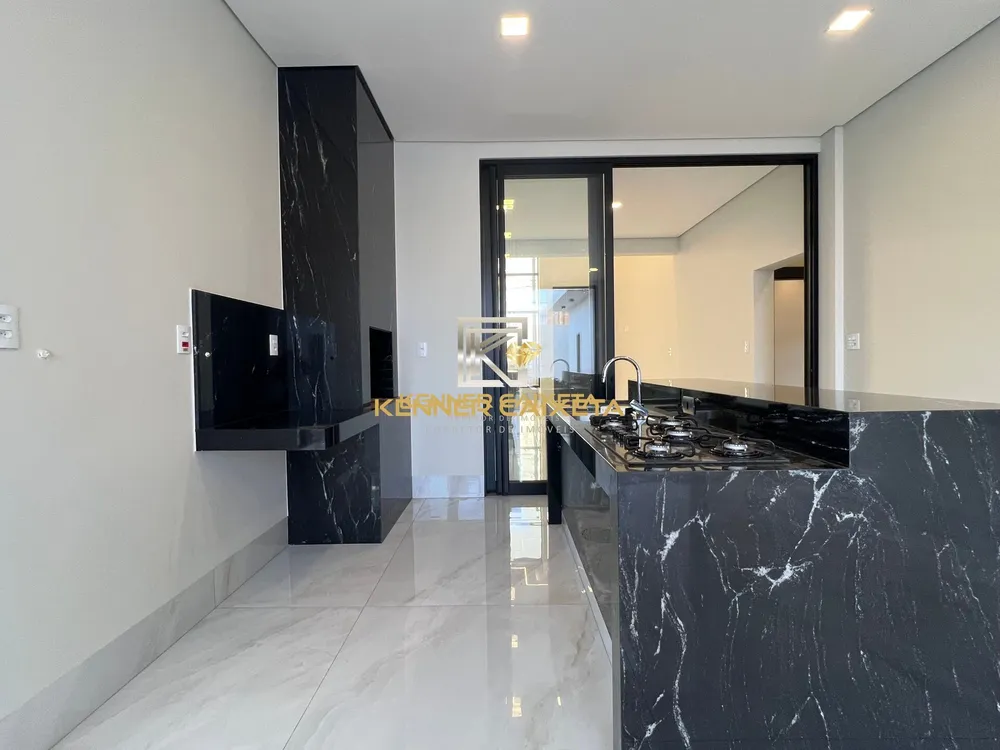 Casa, 3 quartos, 225 m² - Foto 19