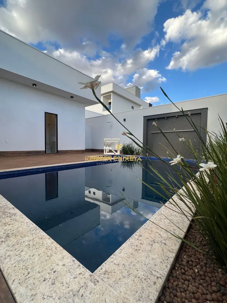 Casa, 3 quartos, 225 m² - Foto 15