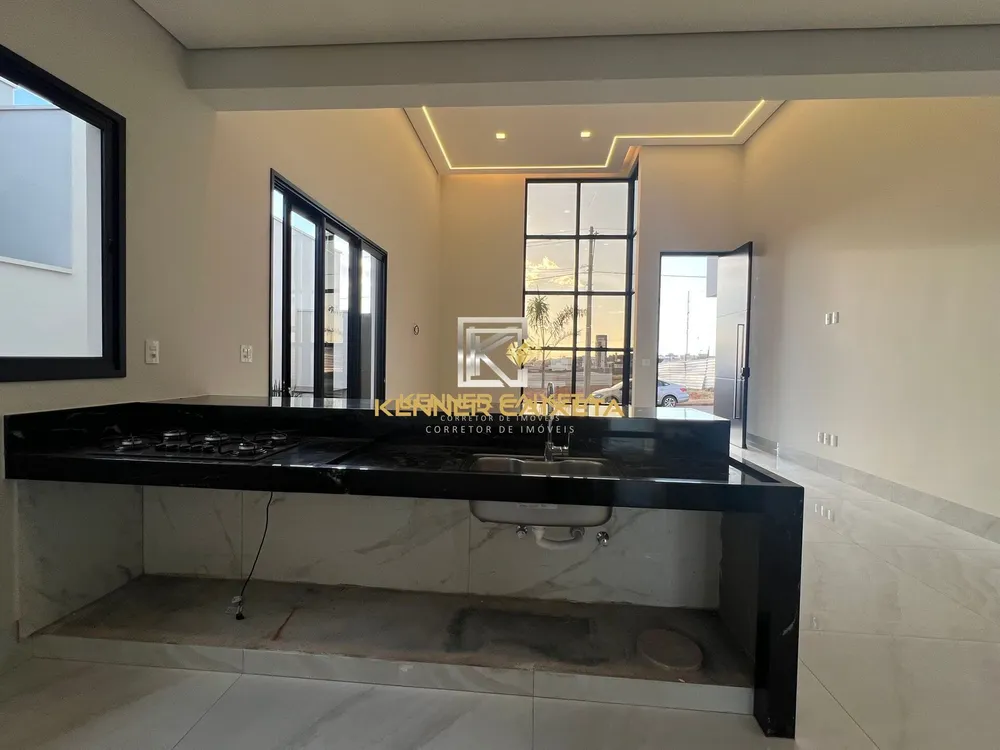 Casa, 3 quartos, 225 m² - Foto 1