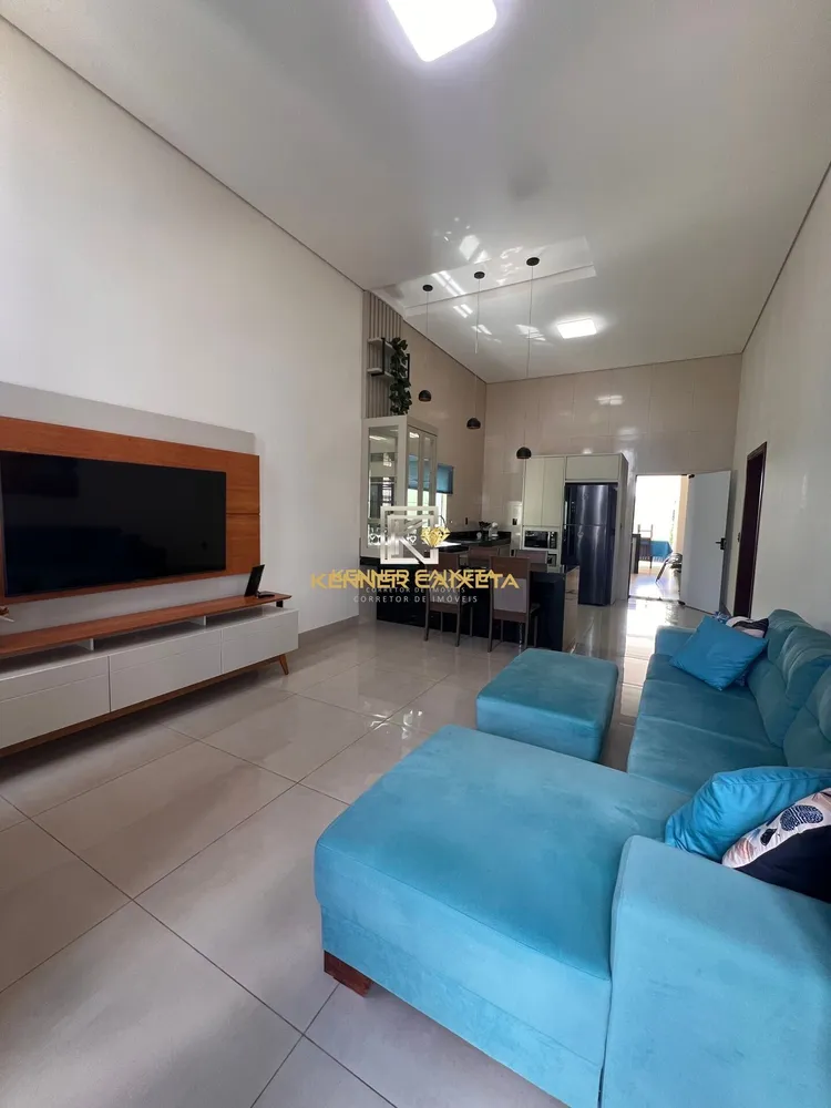 Casa, 3 quartos, 171 m² - Foto 1