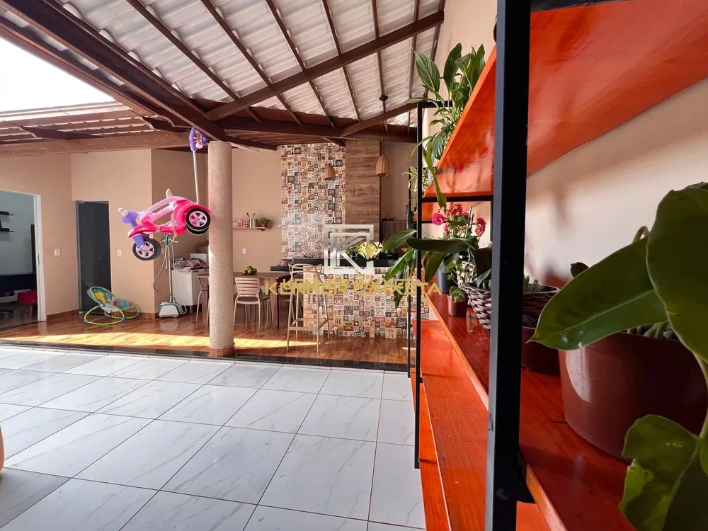 Casa, 3 quartos, 202 m² - Foto 4