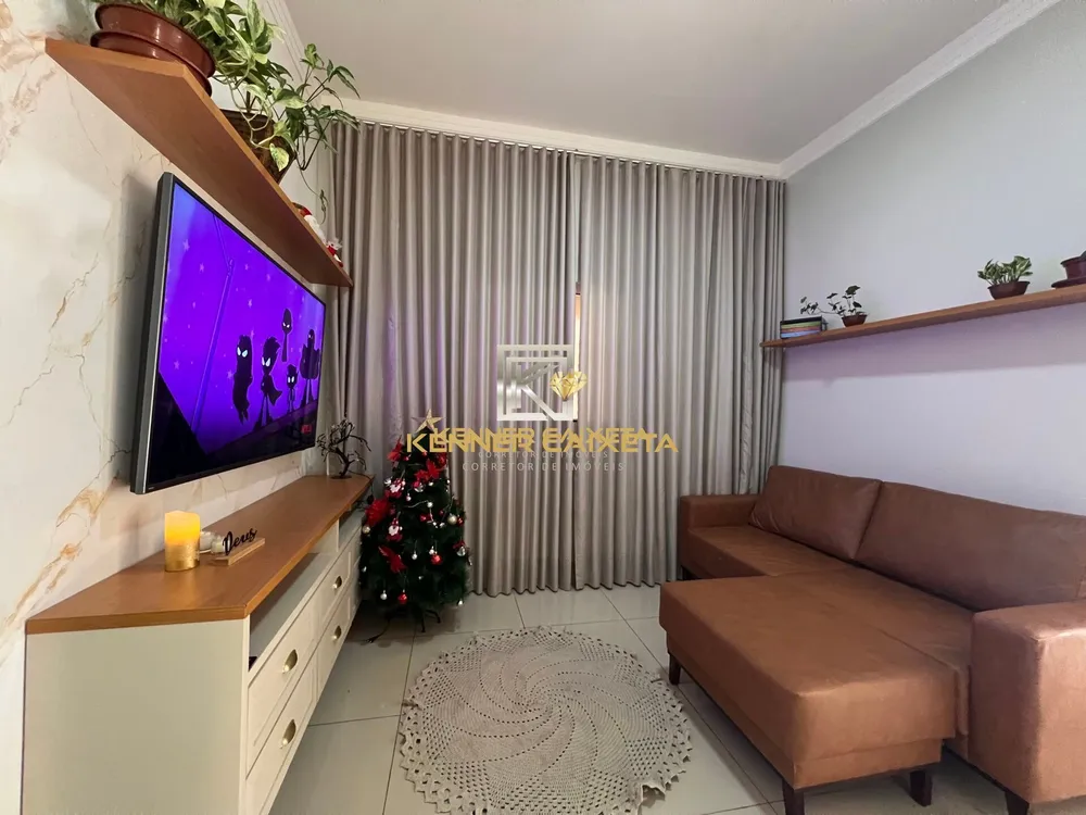 Casa, 3 quartos, 202 m² - Foto 2