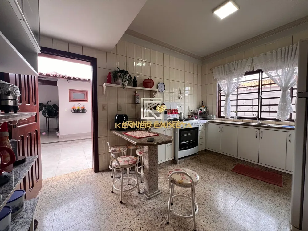Sobrado, 4 quartos, 380 m² - Foto 8