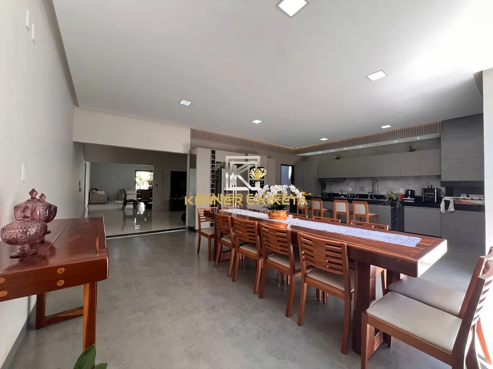 Casa, 3 quartos, 300 m² - Foto 9