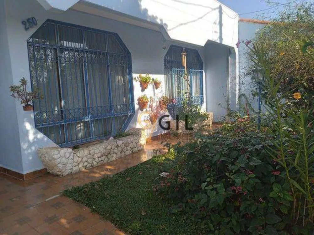 Casa, 3 quartos, 197 m² - Foto 3