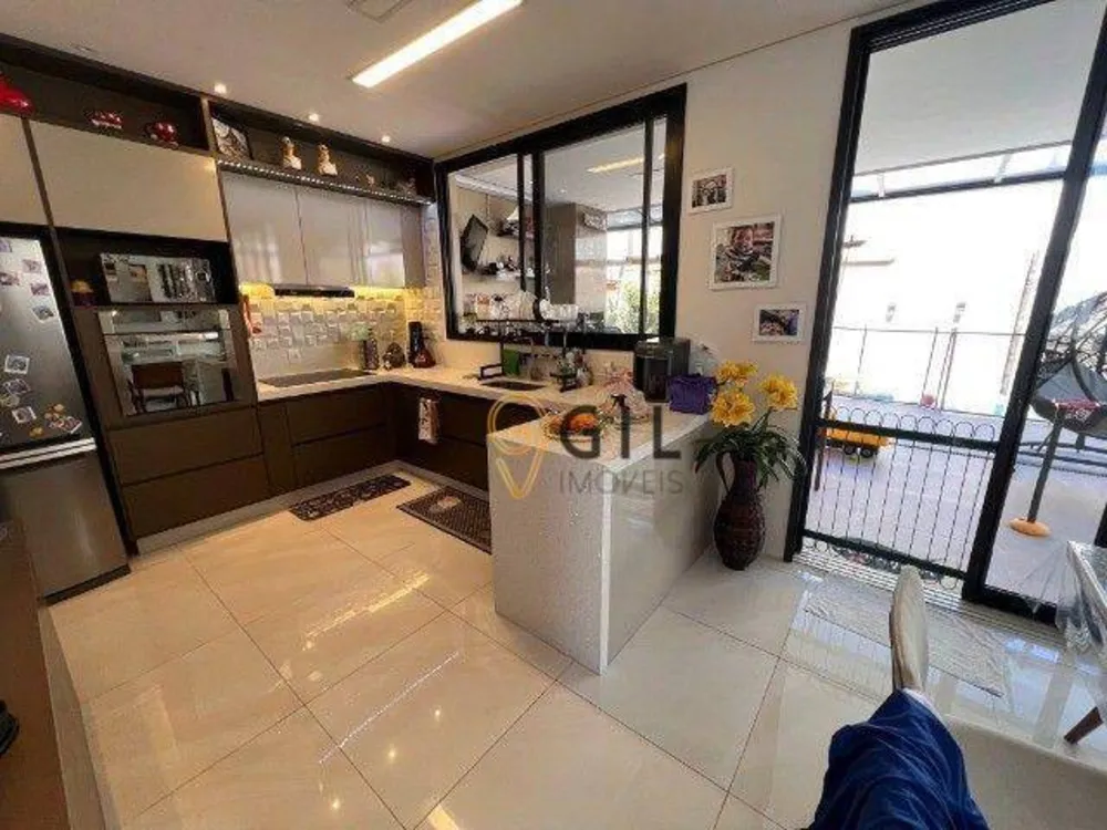 Sobrado, 3 quartos, 220 m² - Foto 3