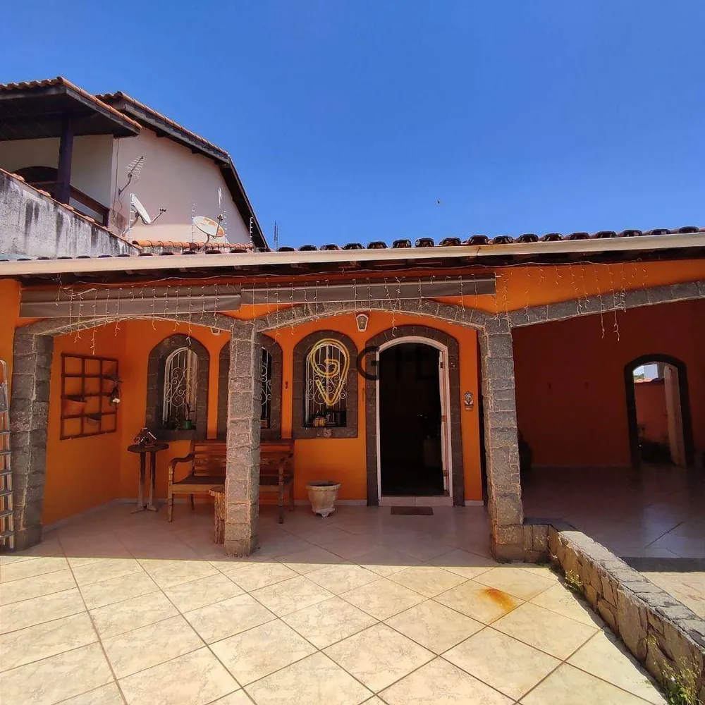 Casa, 3 quartos, 195 m² - Foto 1