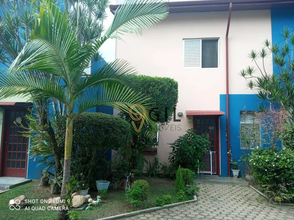 Sobrado, 3 quartos, 227 m² - Foto 2