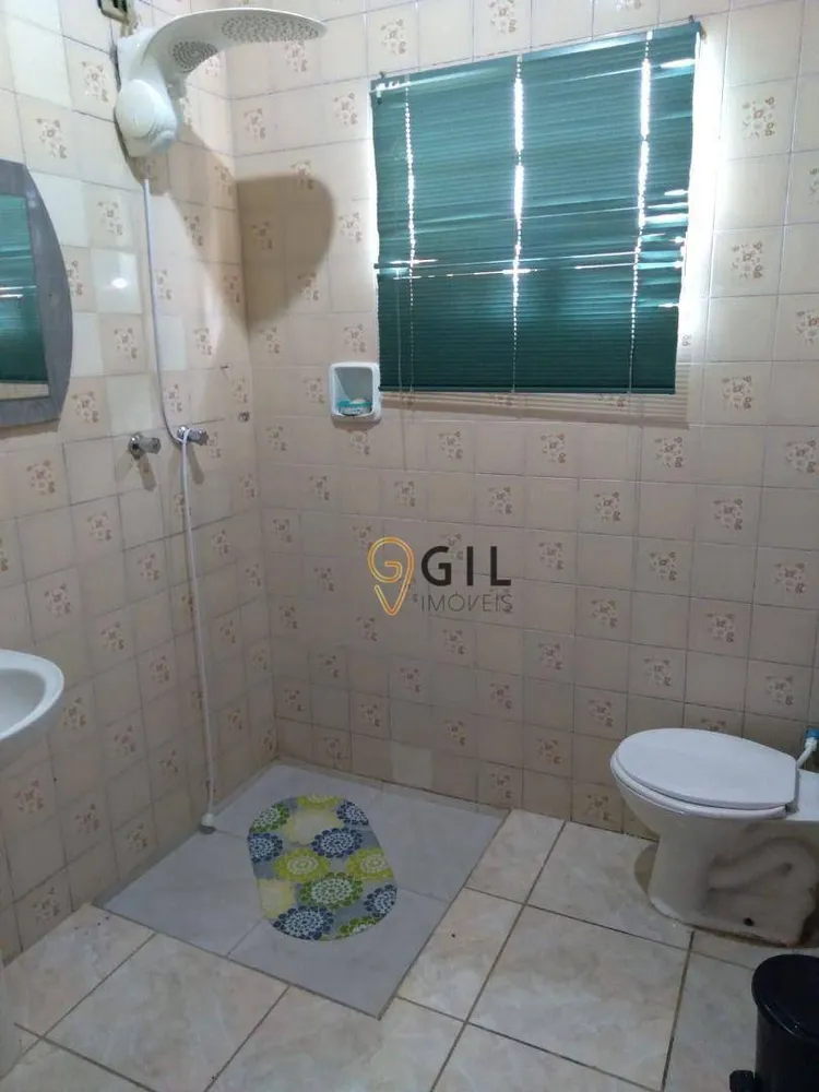 Casa, 4 quartos, 214 m² - Foto 2
