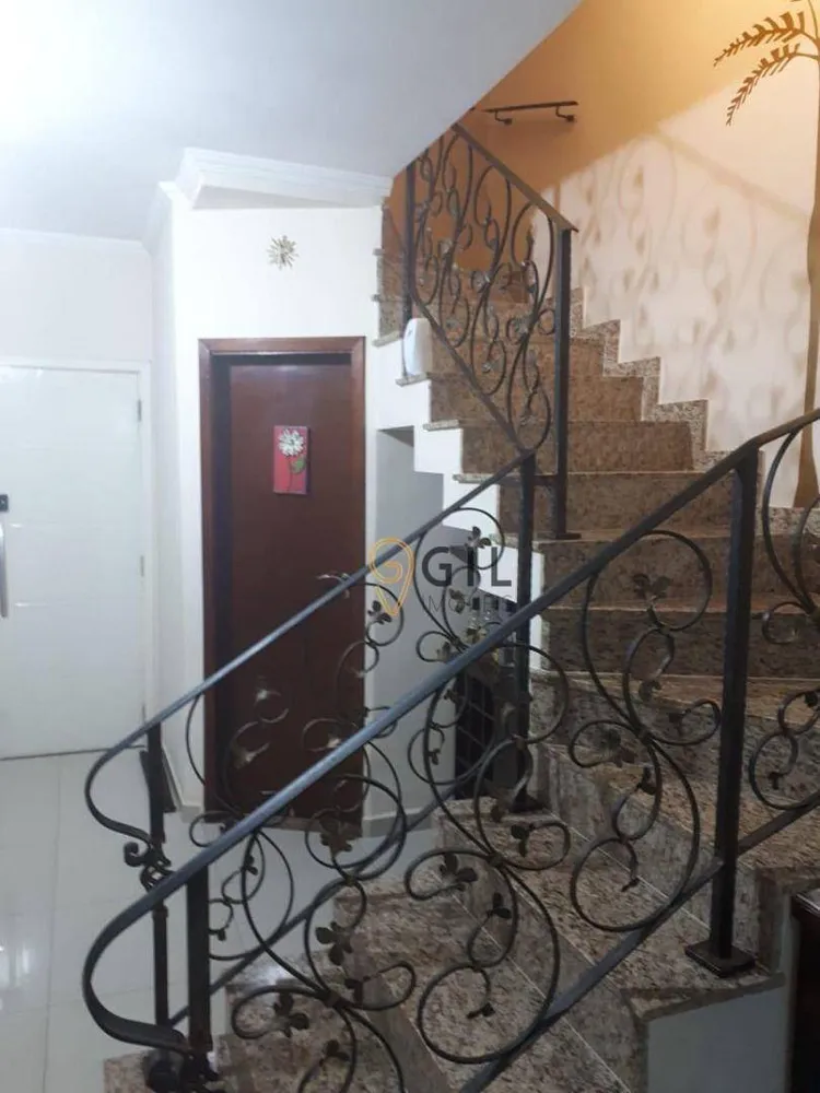 Sobrado, 4 quartos, 177 m² - Foto 1