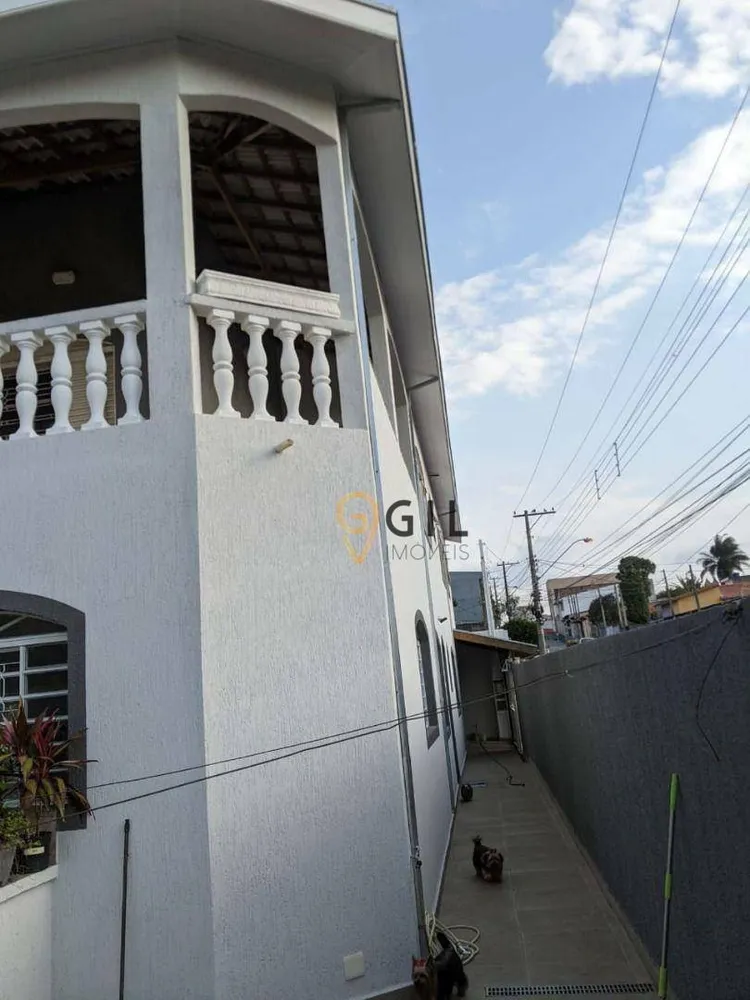 Sobrado, 3 quartos, 230 m² - Foto 2