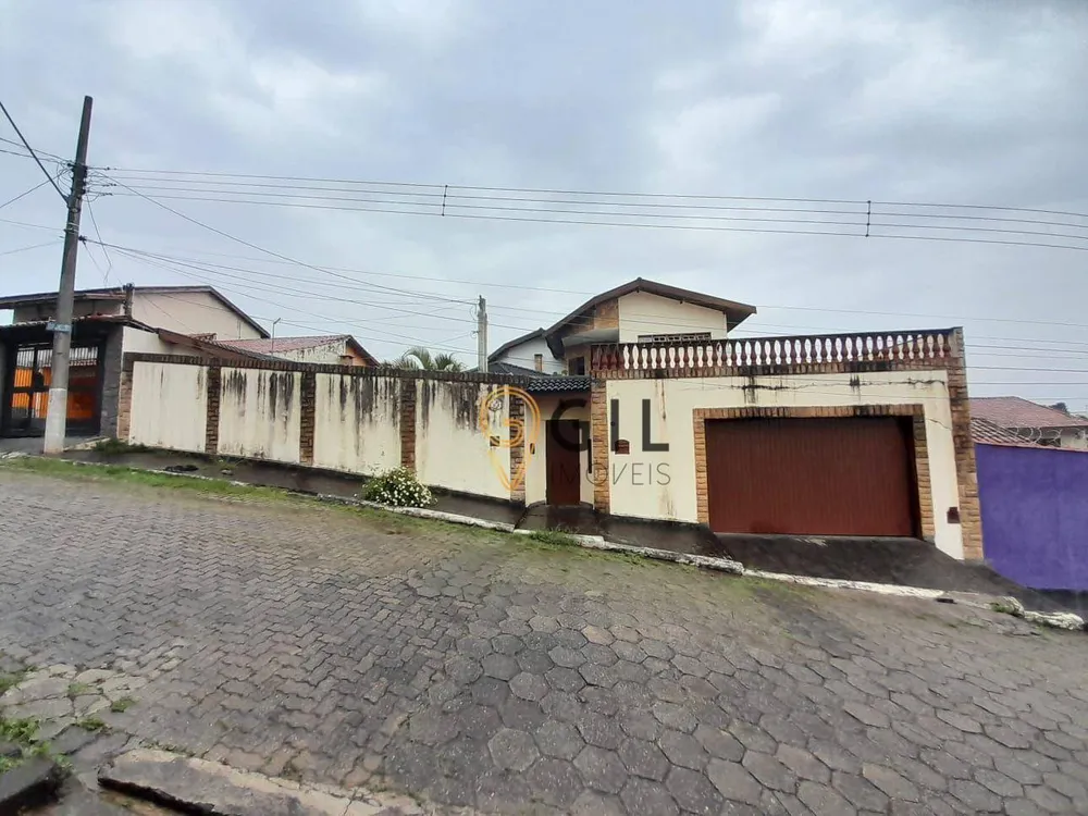 Sobrado, 3 quartos, 428 m² - Foto 1