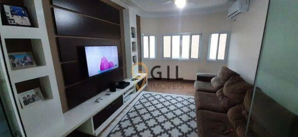 Casa, 3 quartos, 330 m² - Foto 2