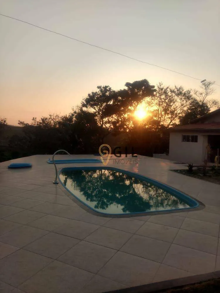 Chácara, 2 quartos, 3600 m² - Foto 2